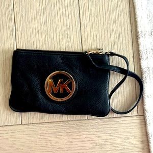 Michael Kors wristlet